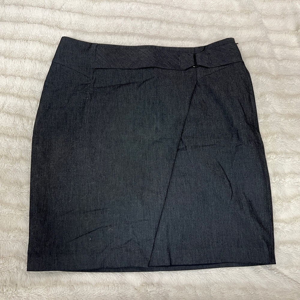 The Limited Pencil Skirt